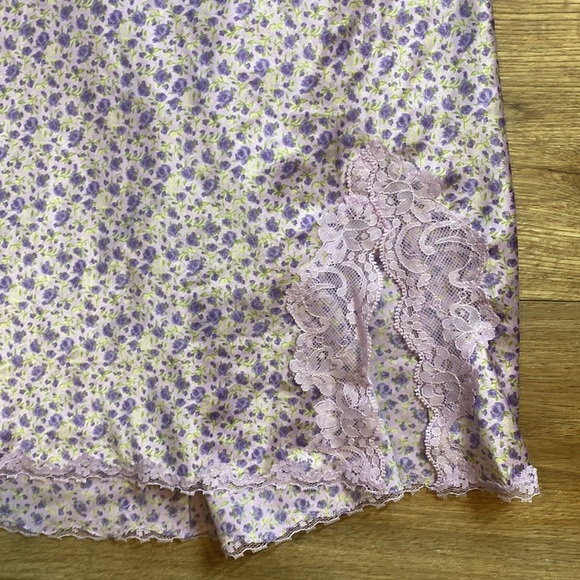 Victoria’s Secret Satin night slip/dress Camisole - Picture 3 of 10